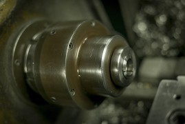 射线检测爬行器：工业探伤的智能先锋