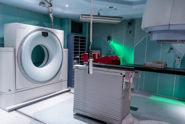 超小型射线机：未来的医疗与科学革命