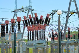 气体保护焊工艺参数解析：电流、电压与焊接速度